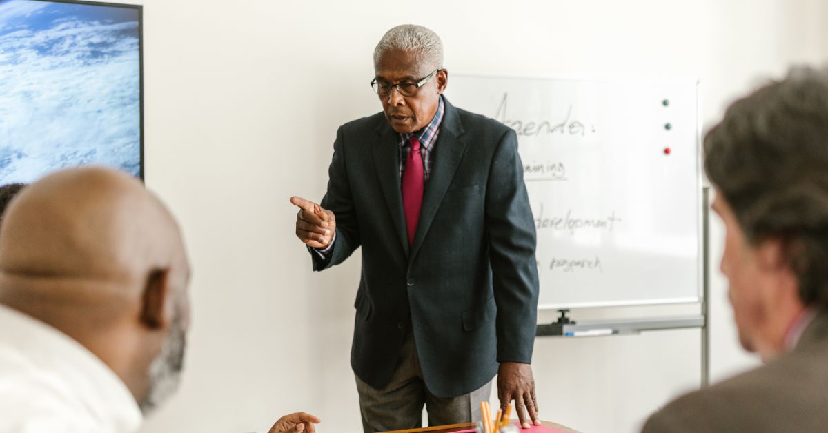 desain presentasi tkmpn