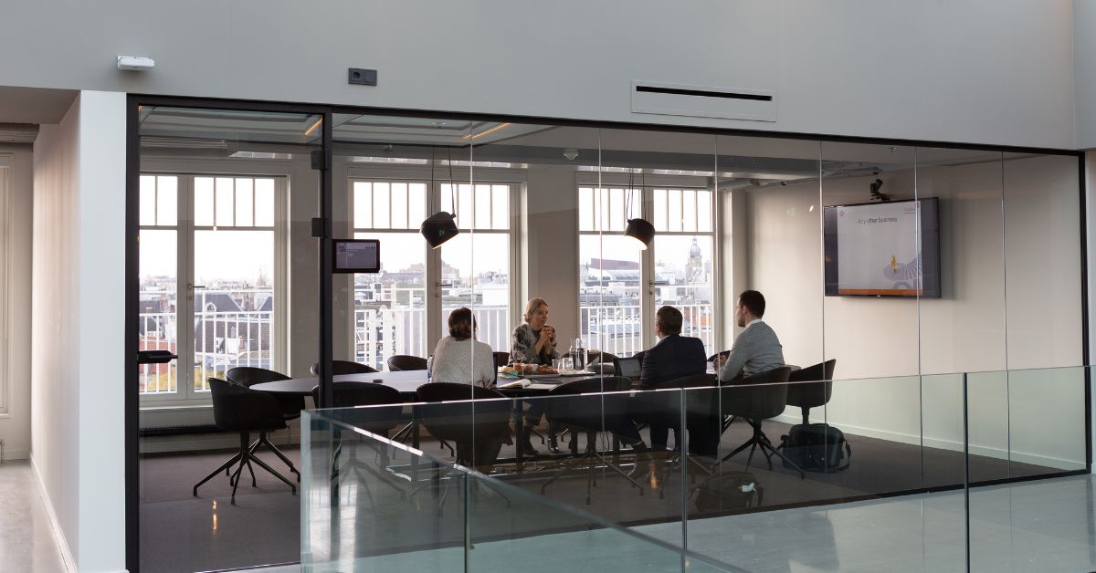 Desain Powerpoint Lomba Contact Center Awards (CCA) Keren