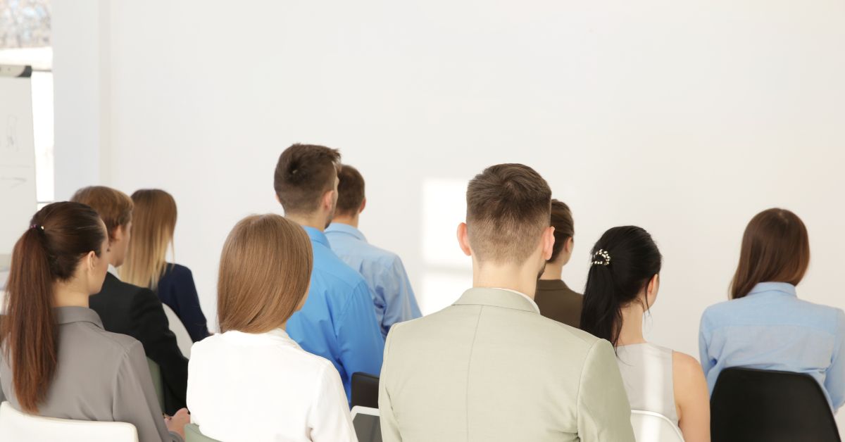 Mengapa Soft Skill Presentasi adalah Kunci Akselerasi Karier?