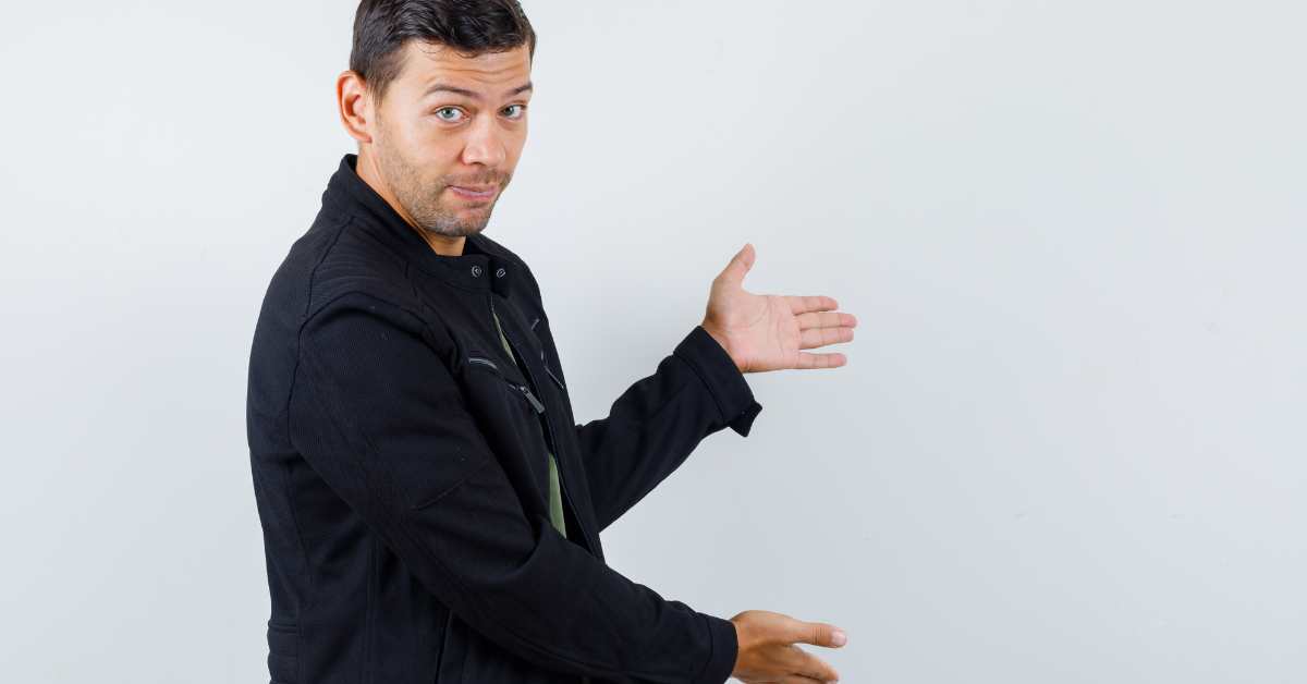 5 Head Gesture yang Baik Saat Presentasi untuk Raih 'Yes' dari Audiens